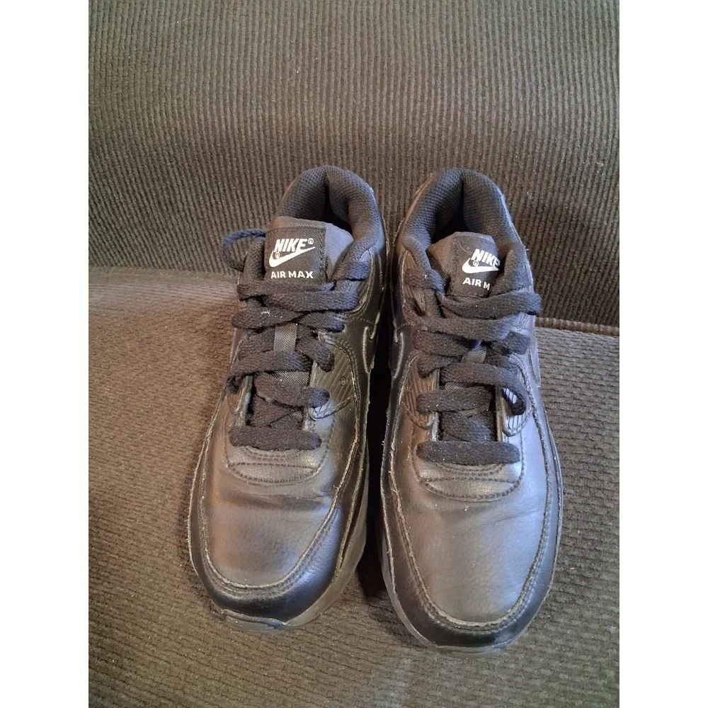 Nike Air Max 90 LTR CD6867-001 All Triple Black Leather‎ Sneakers Kids Size 3Y
